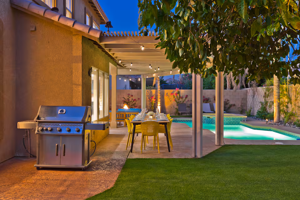 Lush Desert Living - photo 4