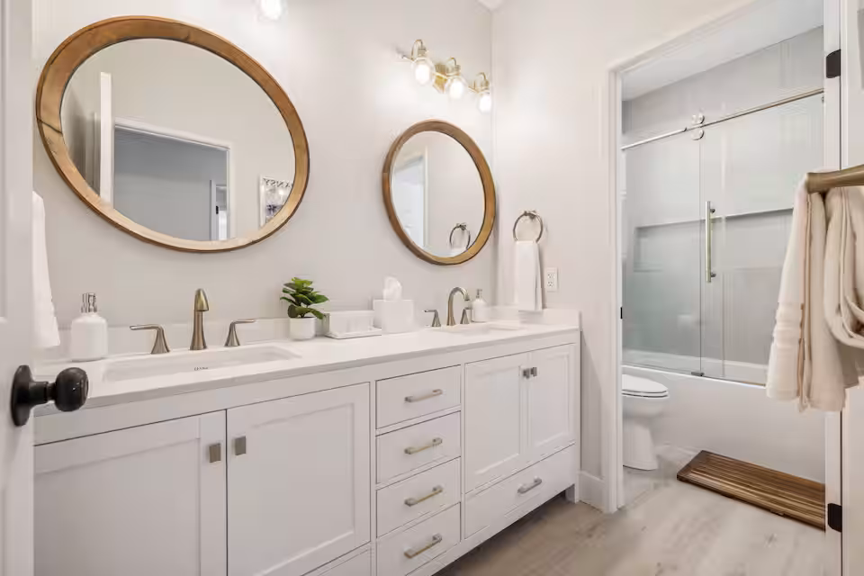 Lush Luxury Living - photo 5